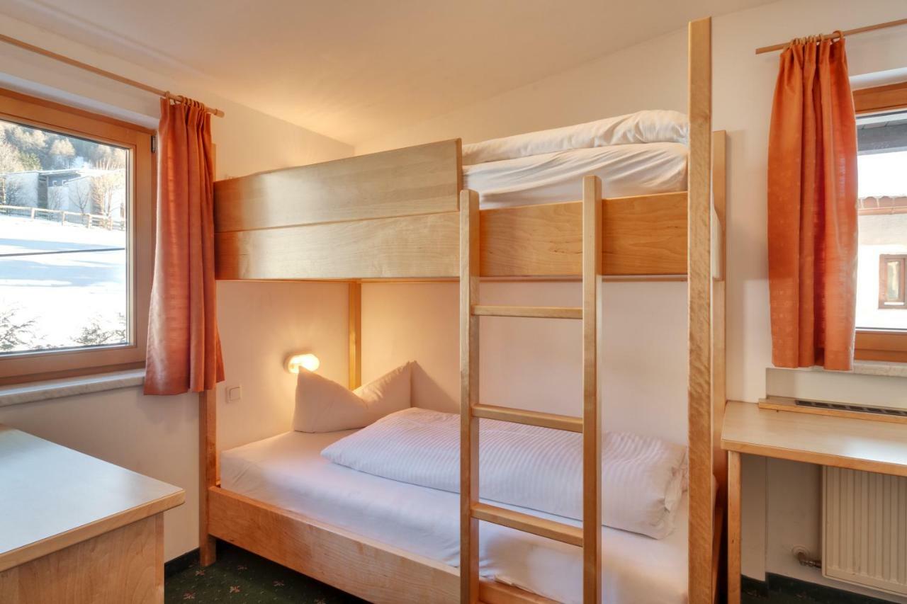 Hotel Bergkranz ميدرز المظهر الخارجي الصورة